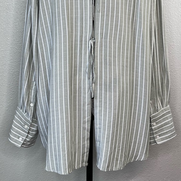 American Eagle Sz L Long-Sleeve Tie Back Striped Olive Button-Up Shirt - Picture 6 of 10